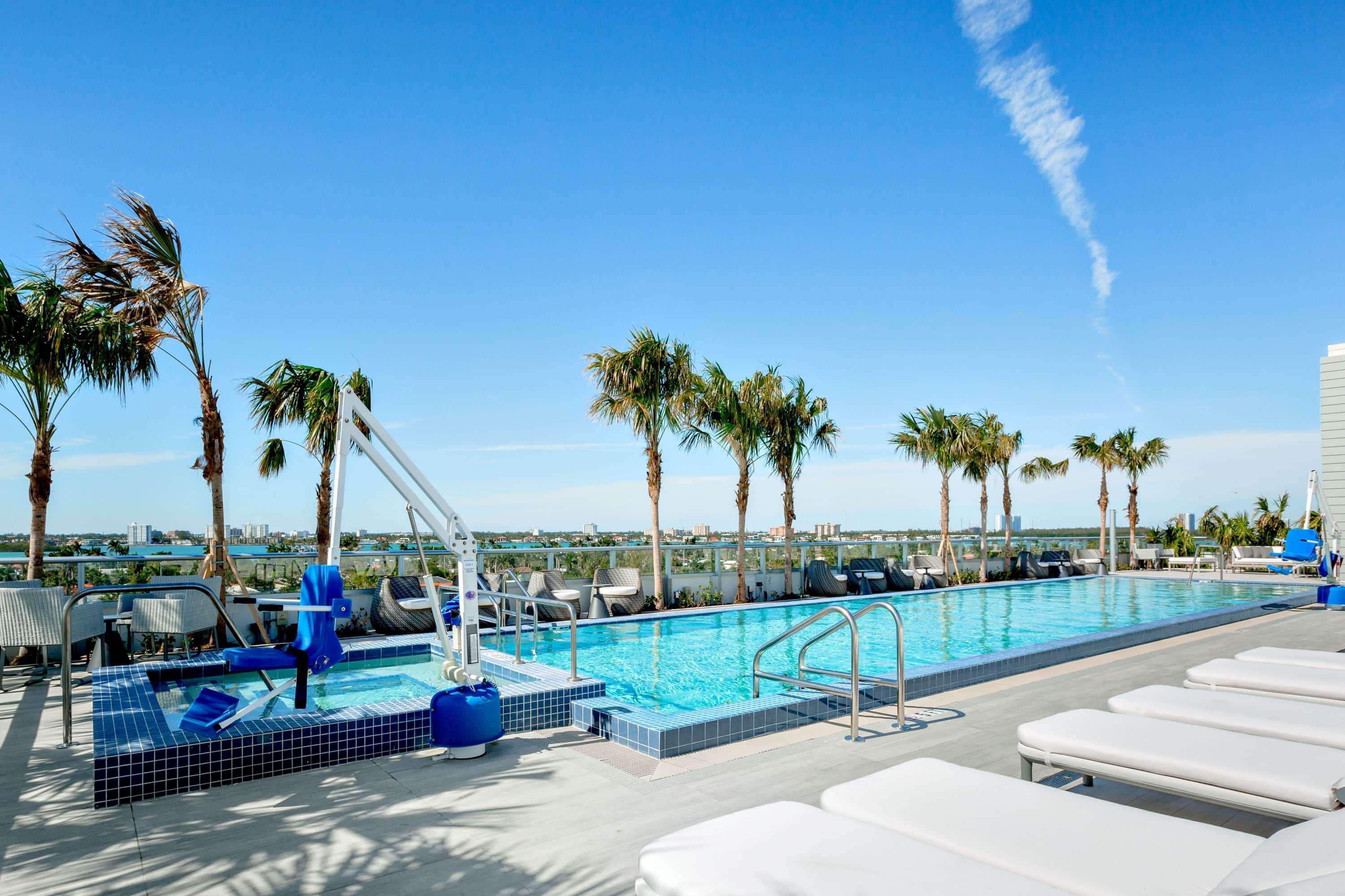 Hotel Tryp By Wyndham Miami Bay Harbor à Bay Harbor Islands Extérieur photo